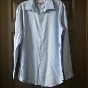 To The Max light blue shirt